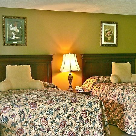Stone Fence Resort Ogdensburg Exterior photo