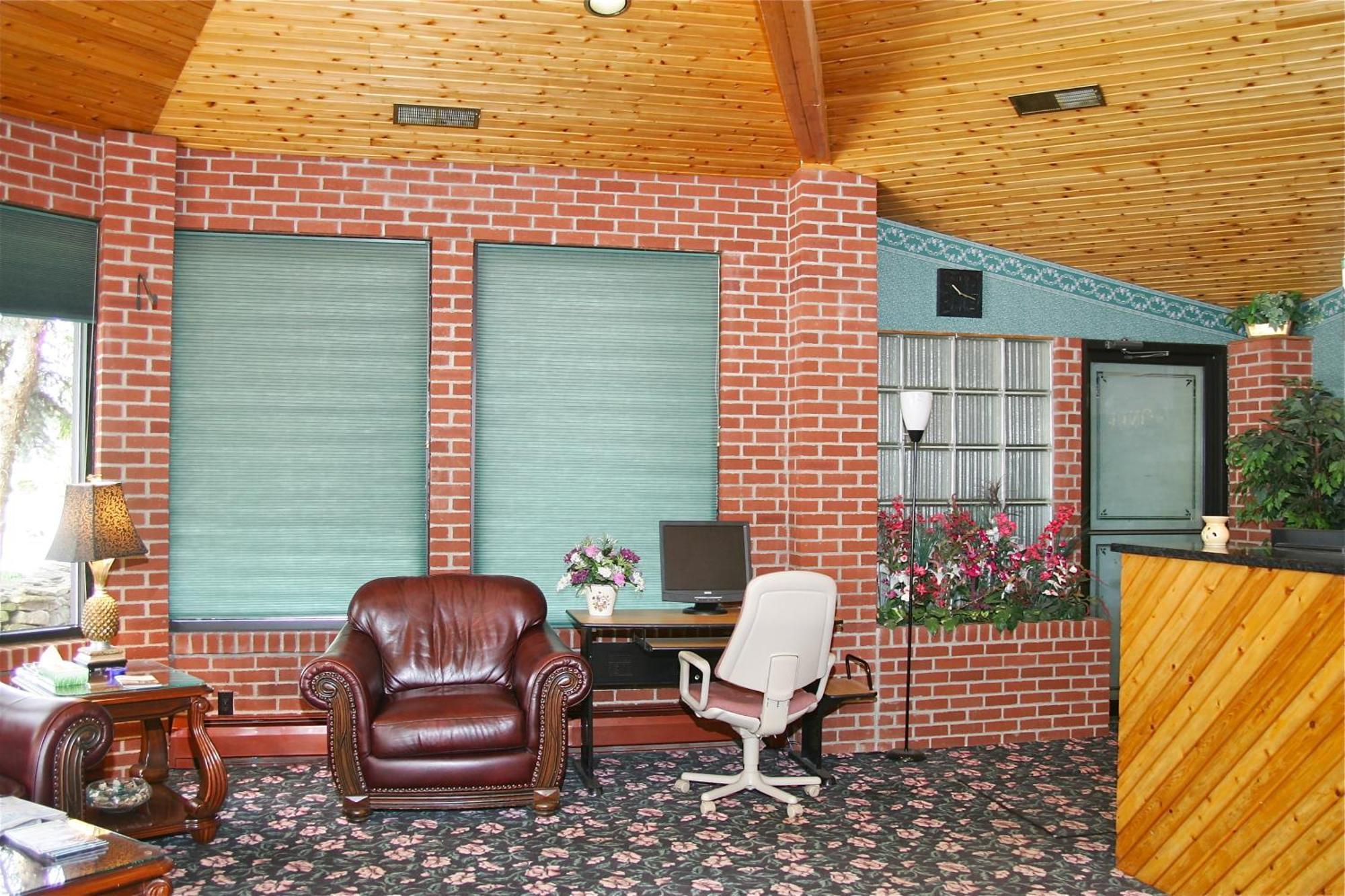 Stone Fence Resort Ogdensburg Exterior photo